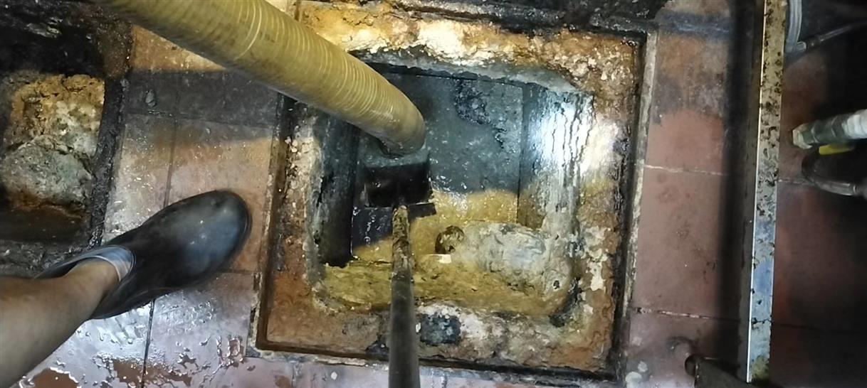 蓬莱污水池清理一般都有毒气，怎么预防中毒呢？